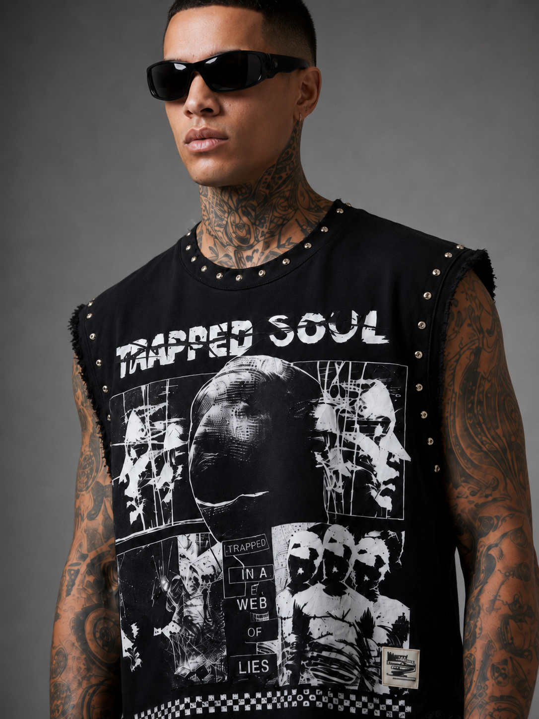 TRAPPED SOUL UNISEX BLACK VEST (BOXYFIT)